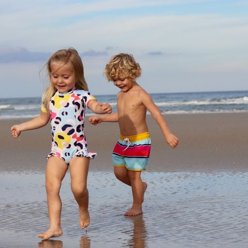 Blueberry Bay Byron Pines Trunks