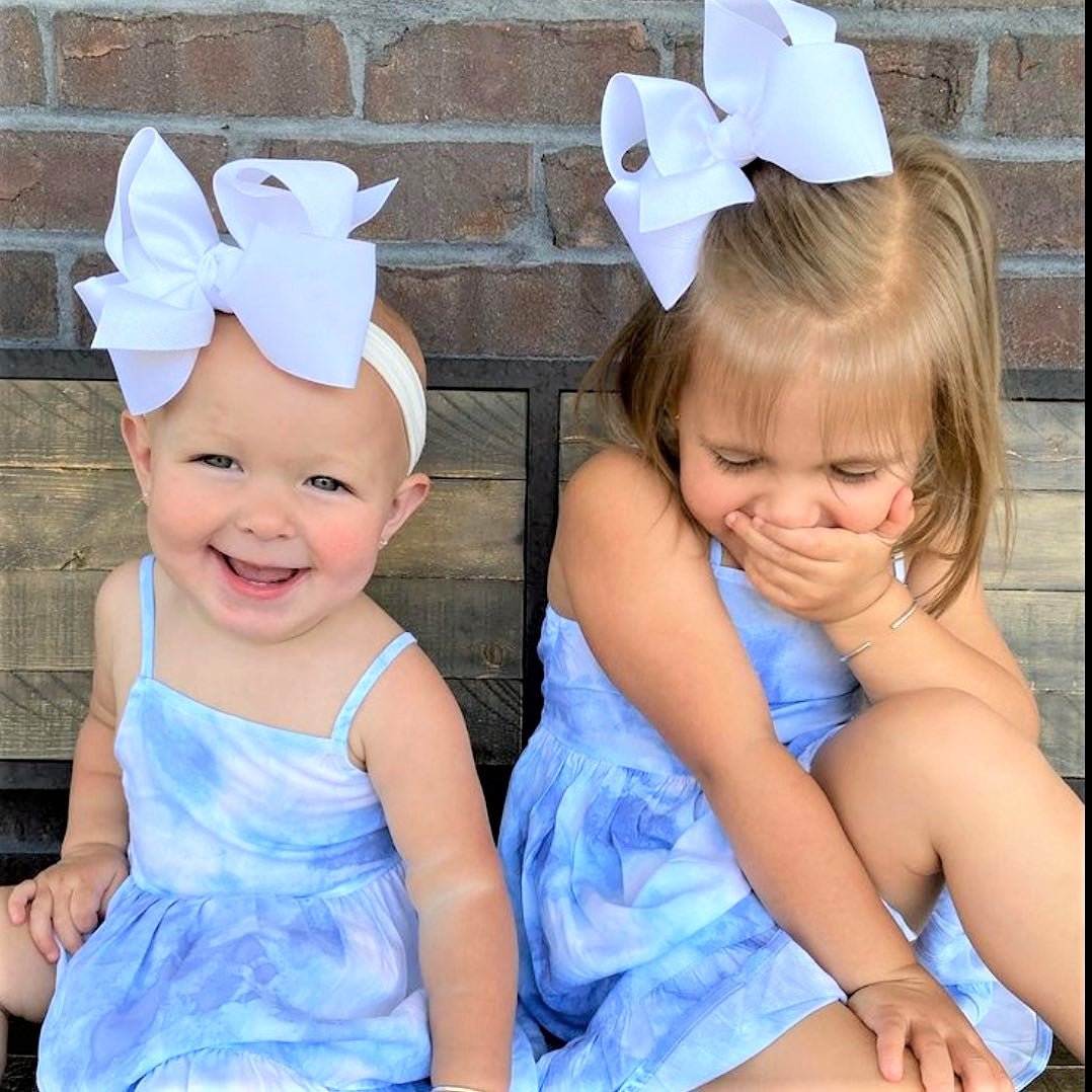 Beyond Creations 5.5" Organza Layered Double Knot Bow on Clip - White