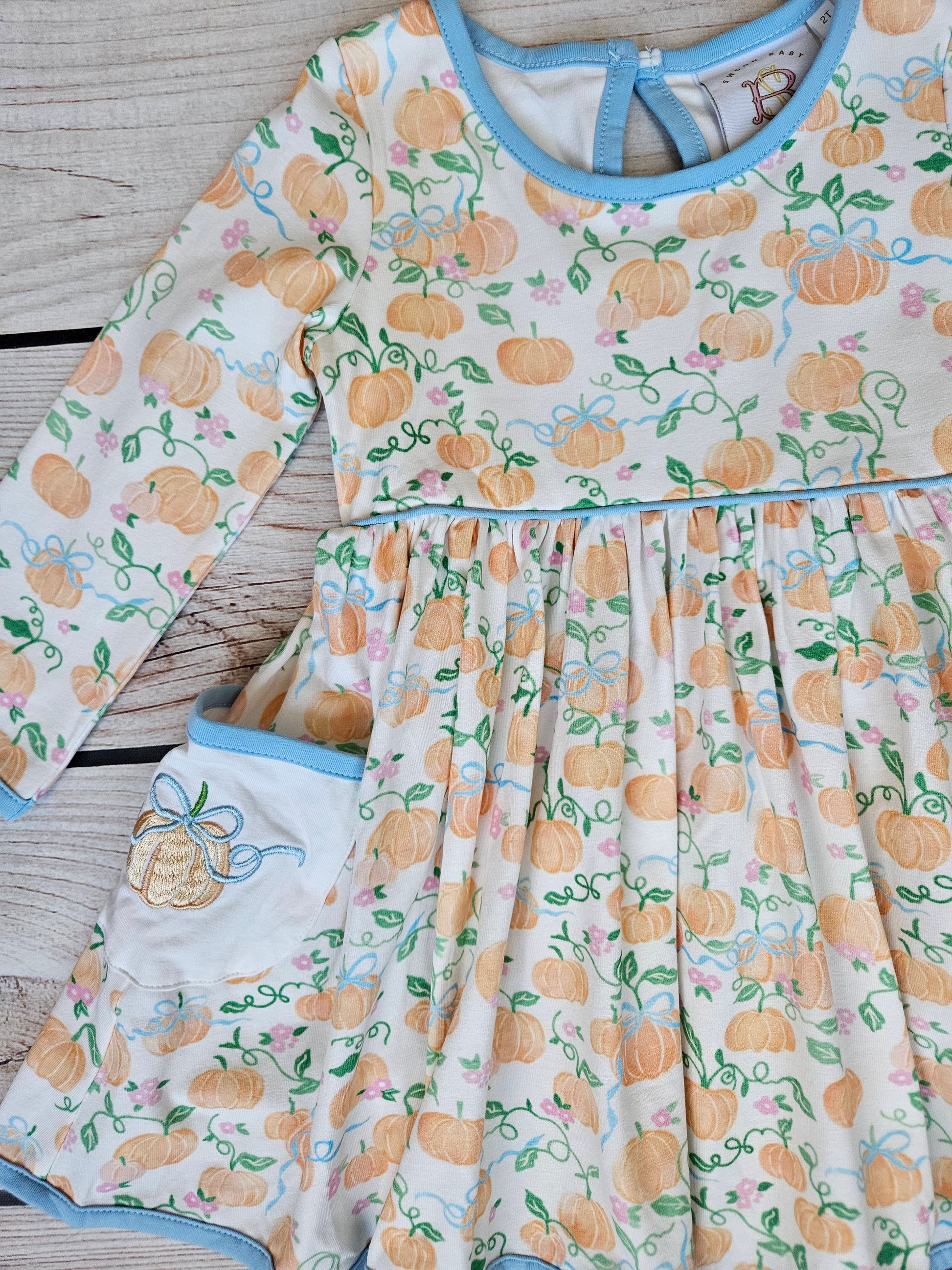 baby fall dress Sunflower Baby Outfit, Fall Baby Dress, Coming Home Outfit, Baby Girl Cutie Outfits by Belle