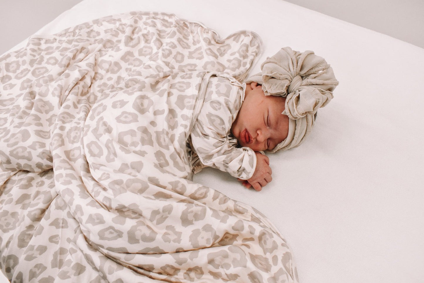 In Awe Couture Ruffled Headband - Champagne