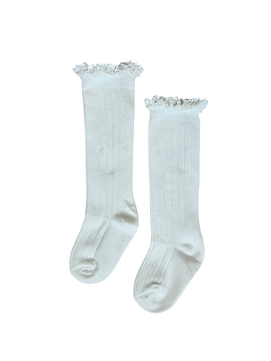 White Lettuce Edge Ruffle Socks