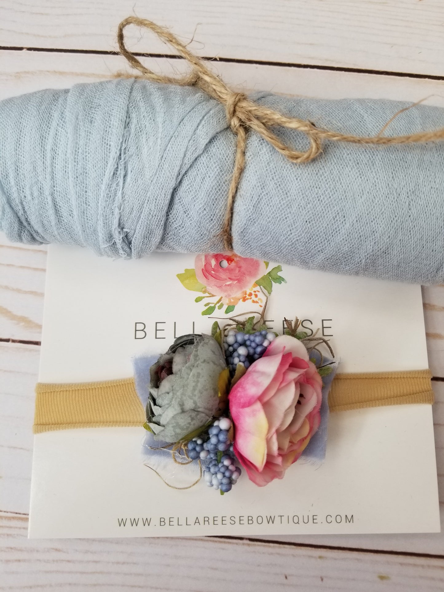 Bella Reese Bowtique Floral Jardin Wrap Set